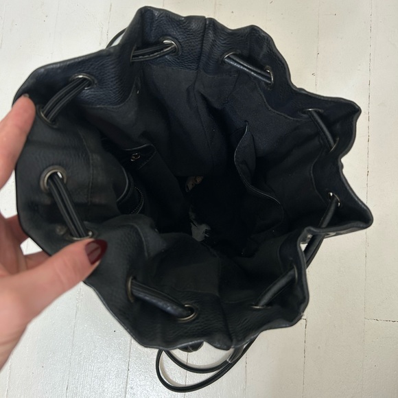 Black Faux-Leather Drawstring Backpack (Forever 21) - Picture 7 of 7